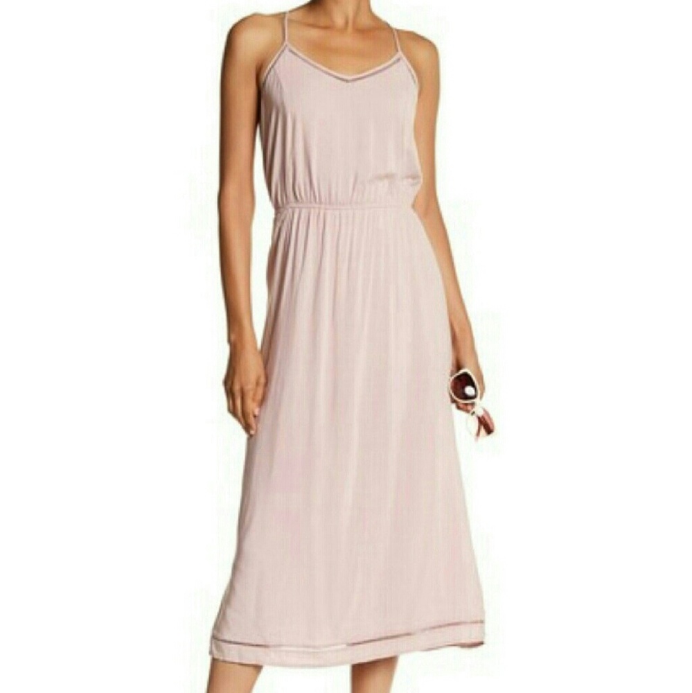 Meadow Ladder Eyelet Trim Keyhole Back